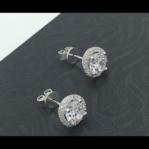 .925 Sterling Silver Cubic Zirconia Stud Earrings - Picture 3 of 8